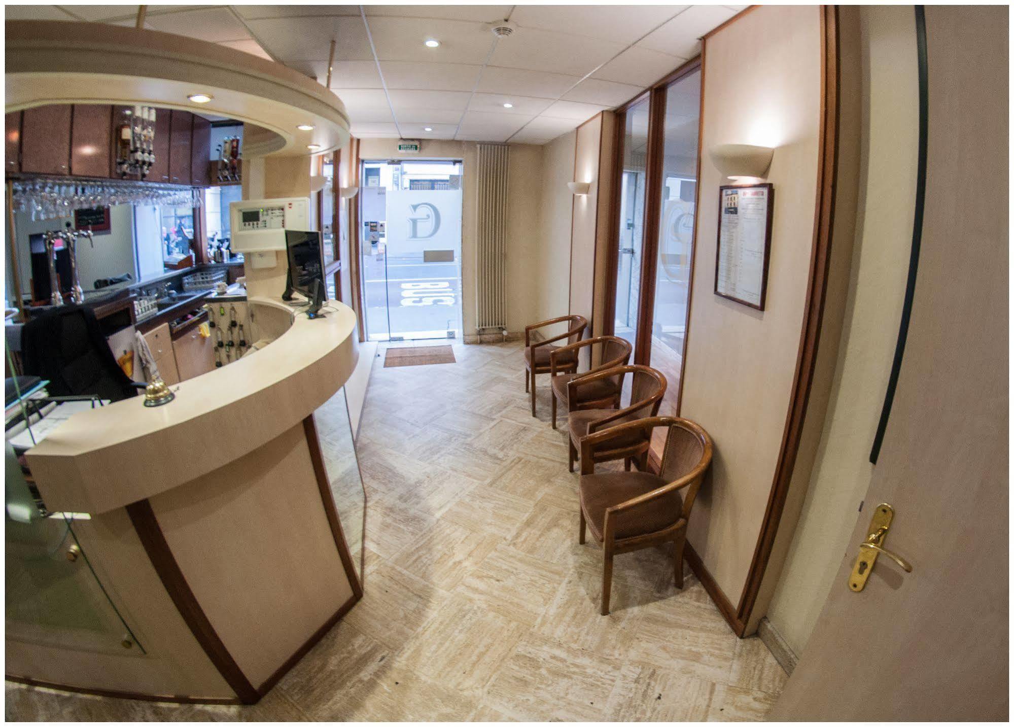 Hotel Gambetta Реймс Экстерьер фото